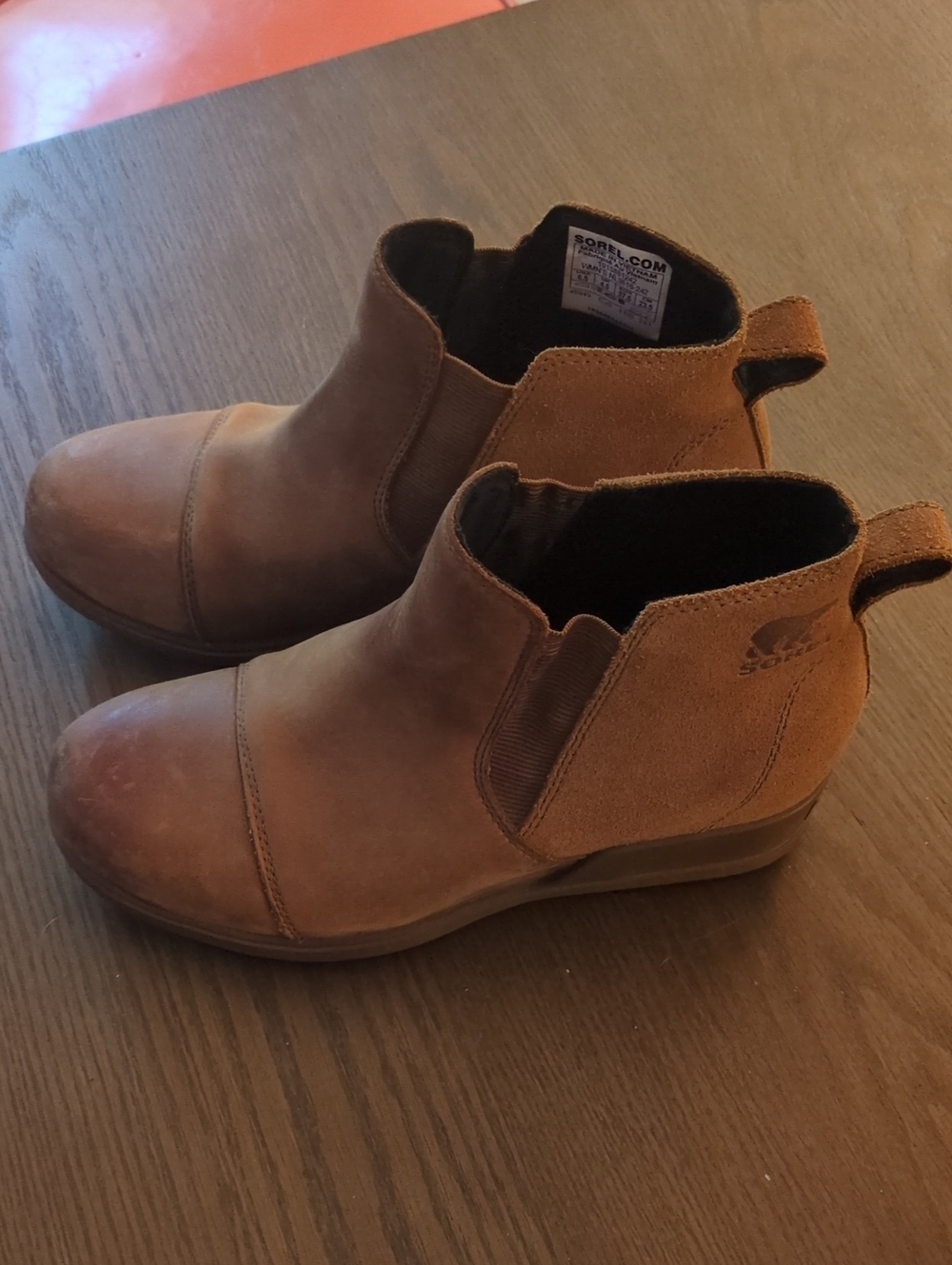 Sorel Brown Leather Chelsea Ankle Boots with Suede Accents